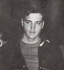 ELVIS RARE PICTURES and Candid