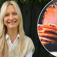 Food expert and nutritionist Sarah Pound's ultimate glazed Christmas ham  recipe
