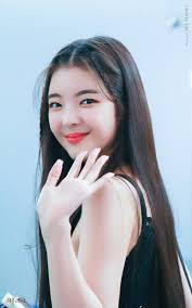 Itzy Pics On Twitter Itzy Asian Short Hair Lia