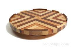 They are circular and placed in the centre of a table to share dishes easily among diners. Lazy Susan Definition And Cooking Information Recipetips Com