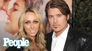 The comb over is easily one of the coolest men's haircuts around. Tish Cyrus On Meeting Billy Ray Cyrus Her Wilder Years I Used To Be Fun People Now People Youtube