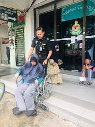 Definisi oku mengikut akta orang kurang upaya 2008, oku termasuklah mereka yang mempunyai kekurangan jangka panjang fizikal, mental, intelektual atau deria yang apabila berinteraksi dengan pelbagai halangan, boleh menyekat penyertaan penuh dan berkesan mereka dalam masyarakat. Melanife Gonzales Melanifeg Twitter