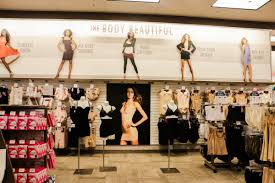 Hanes brand store near me. Hanesbrands
