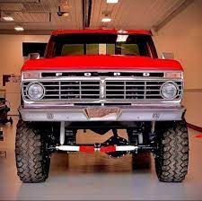 Pin By Kelsee Mcmann On Sheesh Them Trucks In 2021 Jacked Up Trucks Ford Trucks Cars Trucks