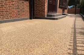 As with any epoxy paint epoxy flooring has a thickness of at least 2 millimeters. Resin Bound Stone Surfaces Decorative For Outdoor Space Resin Driveways Paths Floors Walls Safety Rubber Resin Bound London Specialist Uk