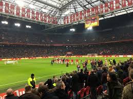 Door live meerdere voetbaluitslagen te volgen kun je bovendien gaan wedden op gebeurtenissen in een wedstrijd. Voetbal Live Geef Je E Mailadres Om Verder Te Gaan