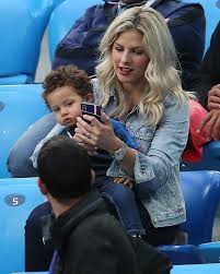 Die pandemiebedingten einnahmeausfälle summieren sich auf hunderte millionen euro, zudem baut der. Pin Auf The Varane Family