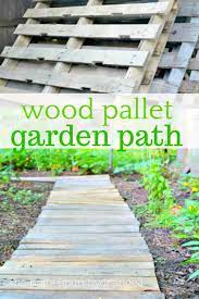 Easy Upcycled Diy Wood Pallet Garden Walkway - The Homespun Hydrangea