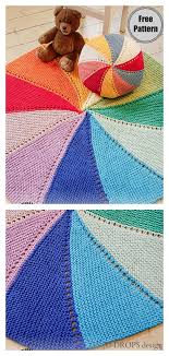 I love its texture, curving seams and the entire graphic look of this design! Round Blanket Free Knitting Pattern Blanket Knitting Patterns Baby Knitting Patterns Baby Blanket Knitting Pattern
