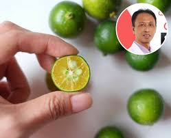 Jeruk limau atau yang biasa disebut dengan jeruk sambal sudah tidak asing lagi di telinga masyarakat indonesia. Jaga Kesihatan Keluarga Dengan Limau Kasturi Fakta Dari Sudut Sains Dah Terbukti Rugi Kalau Tak Amalkan Keluarga