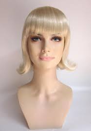 DELUXE GOOD SANDY SANDRA D BLONDE 1950s FLICK BOB CHEERLEADER GREASE  COSTUME WIG