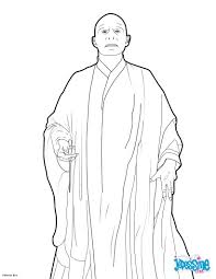 An eleven year old boy, harry potter, who lives with his uncle, aunt and cousin, having lost his parents as an infant. 30 Dessins De Coloriage Harry Potter A Imprimer