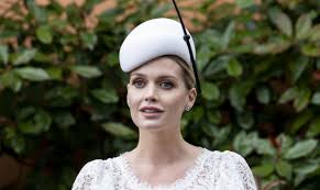 This weekend saw lady kitty spencer marrying her fashion billionaire beau michael lewis at an italian extravaganza in rome wearing a series . 4rnexzcigemptm