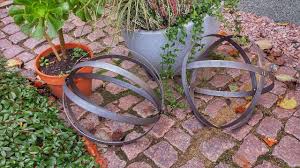 Garten Dekoration Metall Kugel Selber Bauen Dekokugel Garten Dekoration Diy Garten Dekoration Diy Ga In 2020 Wood Trellis Wood Working Gifts Woodworking Projects
