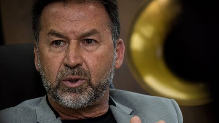 Diretoria da Gaviões questiona presidente Augusto Melo sobre patrocínio da VaideBet