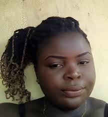 At 20 I was plucking my eye brows now I'm plucking my chin😅