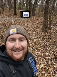 Should I keep or throw a frisbee with a pink stamp?