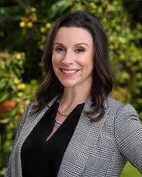 Meredith Shea's Instagram, Twitter & Facebook