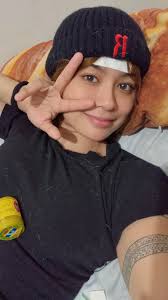 Theres a typhoon rn but still made it to the gym (and thankfully my area  isn't too affected 😔)