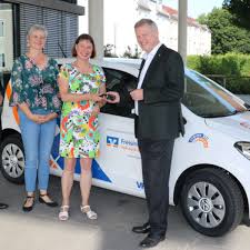 Caritas of austin is a nonprofit whose mission is to prevent and end homelessness for people in greater austin. Freisinger Bank Unterstutzt Caritas Mit Fahrbarer Spende Bei Seniorenarbeit Freisinger Bank