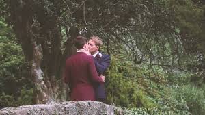 The american film director, who is 20 years tom's senior, first met the diver back in 2013 and the couple moved in together a year later. Tom Daley And Dustin Lance Black Have Released Their Wedding Video