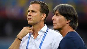 He is the head coach of the germany national team. Joachim Low Hort Nach Der Em Als Bundestrainer Auf Die Funf Wichtigsten Fragen Zum Dfb Beben Eurosport