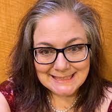 Marcie Moss's Instagram, Twitter & Facebook