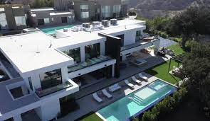 David dobrik — known for making silly videos and gifting people free teslas — recently bought a house in los angeles for $9.5 million. David Dobrik S New Mansion 5 Expensive Things