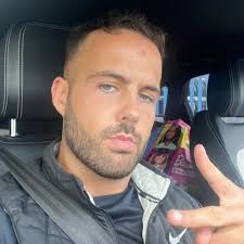 Brandon Whitehouse (@Brandon__2001)