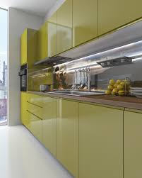 Harlem Cs 149 Kitchen Furniture With Gloss Texture The Lacquered Harlem Kitchen With Its Dynam Kitchen Furniture Design Kitchen Modular Interior Design Kitchen