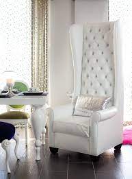 tall wingback chair so comfortable muebles decoracion de unas mobiliario