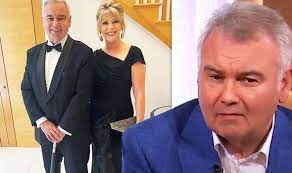 Jun 25, 2021 · eamonn holmes has admitted he fears having to rely on a wheelchair if he does not rebuild strength in his back. Ly8vplxd0vg8pm