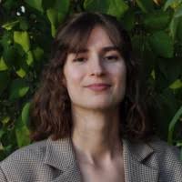 1900+ perfiles de «Colette»