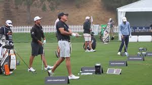 Phil mickelson is an american professional golfer who has a net worth of $400 million. Phil Mickelson Contemplating 2 Intriguing Club Changes For Masters