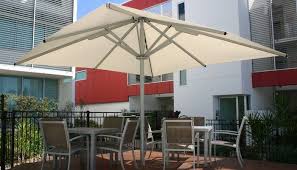 Use a paint roller to apply the sealer. 10 Tips For Protecting Your Outdoor Umbrella Daydream Leisure Furniture