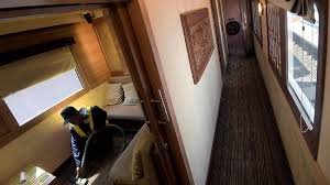 Harga tiket kereta api termurah adalah kereta rapid dan yang termahal adalah spesial express. Kai Operasikan Kereta Bertempat Tidur Jelang Lebaran