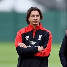 Find the perfect des mcaleenan stock photos and editorial news pictures from getty images. Kieran Cunningham On Twitter If Liverpool Replaced Buvac With Irish Goalkeeping Coach Des Mcaleenan Would Anyone Notice