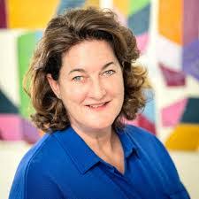 Jessica Maclin's Instagram, Twitter & Facebook