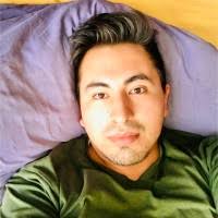 50+ perfiles de «Walter Flores»