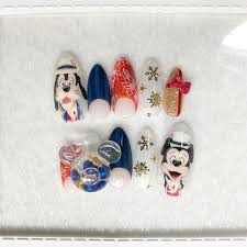 my nail ディズニー it s christmas time イメージネイル モチーフネイル ネイル ネイルアート imagenail nail nailart 美甲 指甲 gelnail ジェルネイル アクリル絵具 手描き 痛ネイル 実写ネイル クリスマス ネイル ネイル ディズニー ディズニー