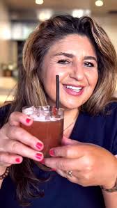 Why did the cocktail go to therapy? 🍸, Because it couldn’t stop mixing  things up! 🤭 , Join the fun and experience the unexpected laughter while  crafting cocktails! 🥳, Sign up above