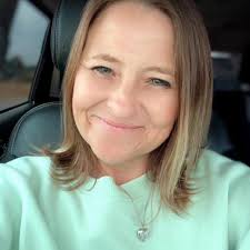 How can a 7-month pregnant woman get help for rehab and prenatal care in  Oklahoma?