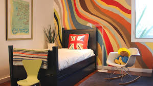 I recommend starting in a corner, especially one that is hidden behind the furniture, so you get the feel of it. Creative Ways To Liven Up Walls With Paint