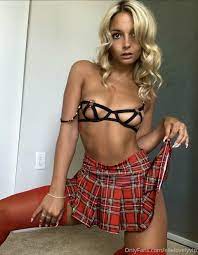 Elle Lovely (ellelovelyvip) Nude OnlyFans Leaks (13 Photos) | TheFappening