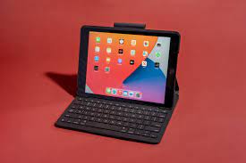 Our evaluation focused on tactile response, design, ergonomics, size, battery life, compatibility with multiple operating systems, and warranty. The Best Ipad Keyboard Cases For 2021 Reviews By Wirecutter