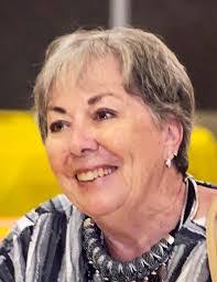 Jenna Holmes's Instagram, Twitter & Facebook