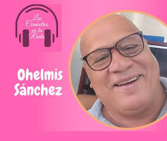 El programa "Las Comadres en la Radio" reconoce la labor del director de El  Faro del Sur, ohelmis Sánchez