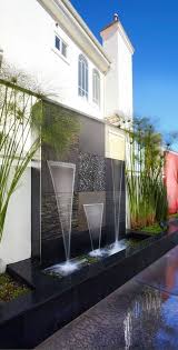 31 ideas de piscinas pequeñas para terrazas y jardines. Jardines Pequenos En Casa Jardines De Casas Pequenas Fuentes De Agua Interiores Jardines Modernos