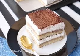 Маскарпоне — 500 г, яйцо — 4 шт., сахарная пудра — 5 ст. Tiramisu Cake With Homemade Mascarpone Cheese Food Fusion
