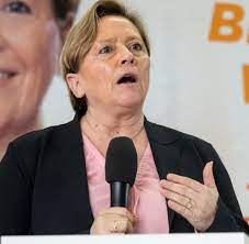 Unirank tries to answer this question by publishing the 2021. Baden Wurttemberg Susanne Eisenmanns Holpriger Cdu Wahlkampf Welt